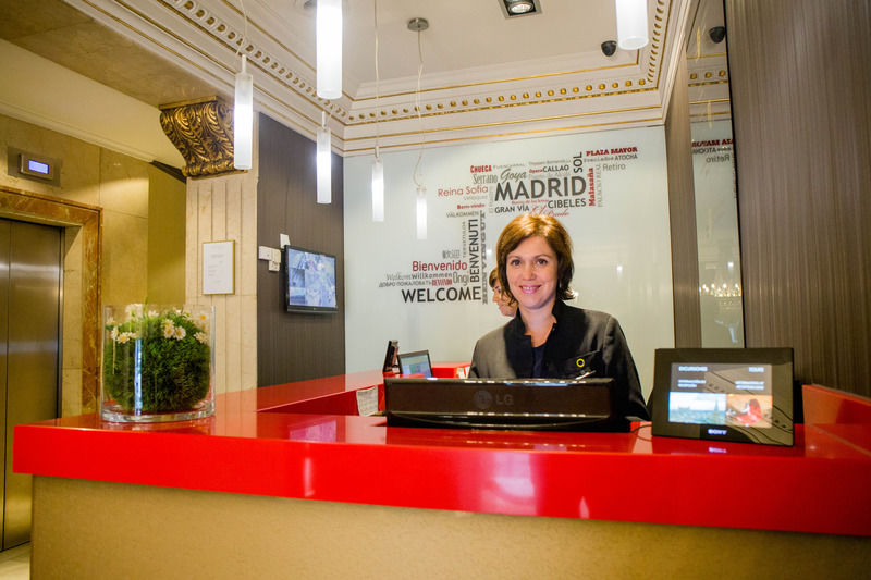Hotel Arosa Madrid Exterior photo