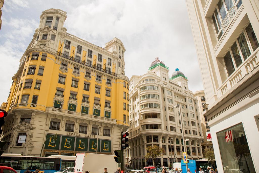 Hotel Arosa Madrid Exterior photo